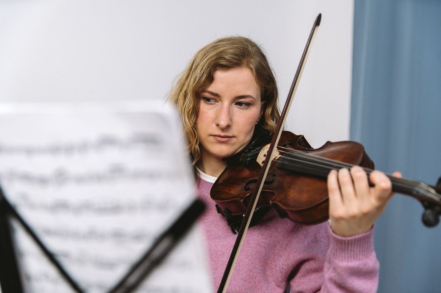 Guitar lessons for teens and adults in Duluth Suwanee area